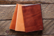 Passport / Field Notes Wallet | Medium Brown